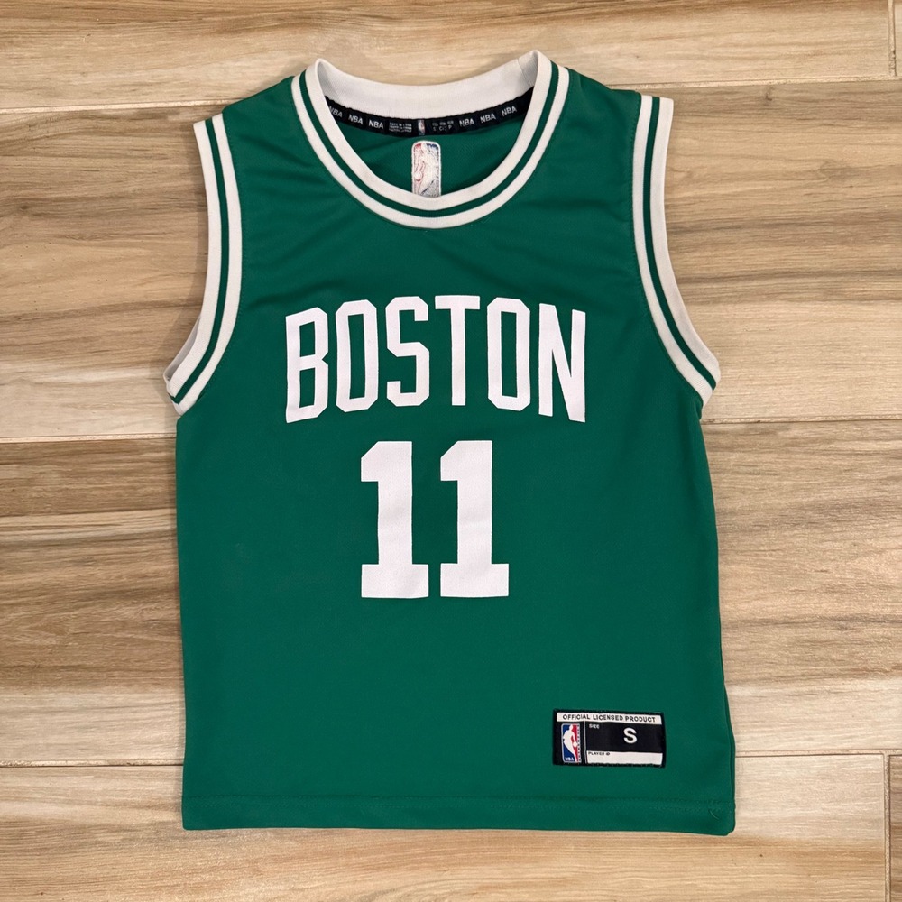 NBA Boston Celtics Kyrie Irving 11 Youth Jersey Green Small 8 Basketball